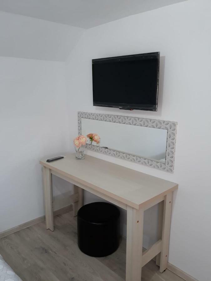 Apartament Casa Luisa Călimăneşti Zewnętrze zdjęcie
